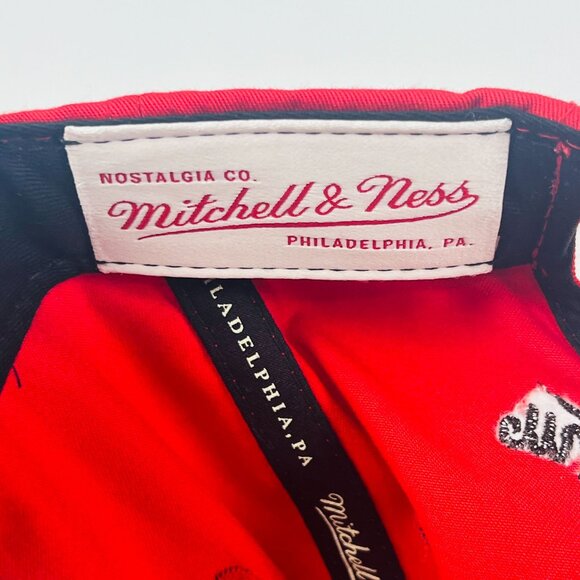 Mitchell & Ness NBA Chicago Bulls Red White Snapback Hat Cap Basketball Gear - Picture 7 of 8